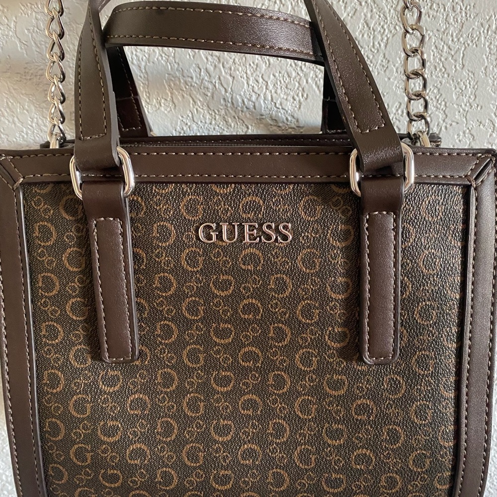 GUESS Brown Patterned Women's Bag